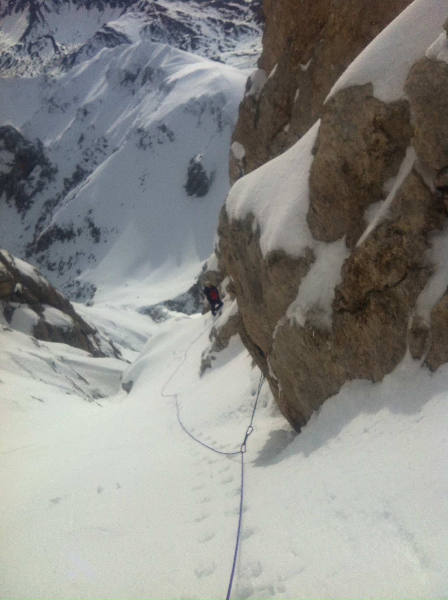 Lungo il canale Moriggi Acitelli al Corno Grande - Gran Sasso