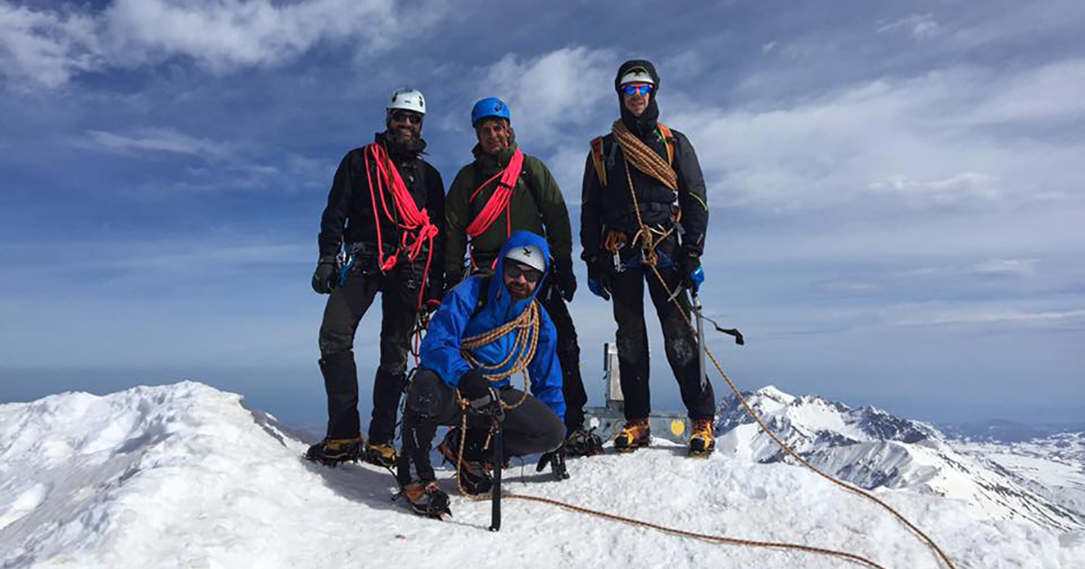 Ultima uscita del Corso di Alpinismo Invernale Avanzato. Canale Moriggia Acitelli alla vetta Occidentale del Corno Grande