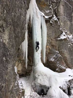 Corso di Alpinismo Invernale Avanzato, Cascate di Ghiaccio