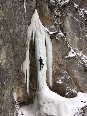 Corso di Alpinismo Invernale Avanzato, Cascate di Ghiaccio