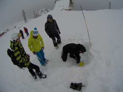 Ortovox, iniziamo a capire qualcosa di neve e valanghe.