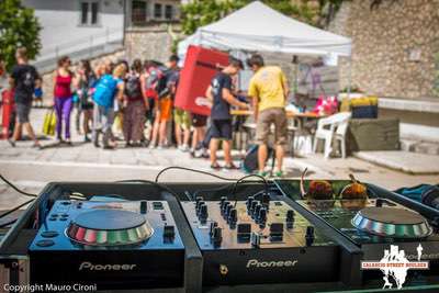 Calascio Street Boulder 2019, una bellissima festa!