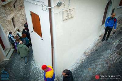 Ciaspolata di Castel Del Monte, ultima tappa Ciaspe'n Folk