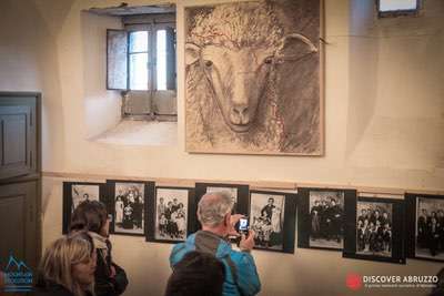 Ciaspolata di Castel Del Monte, ultima tappa Ciaspe'n Folk