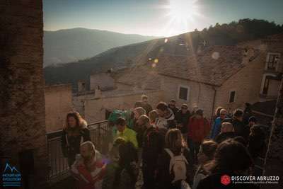 Ciaspolata di Castel Del Monte, ultima tappa Ciaspe'n Folk