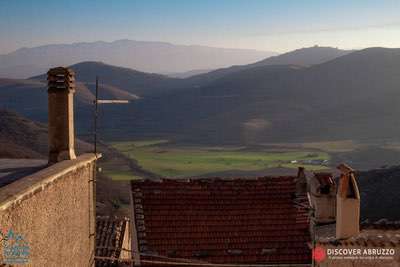 Ciaspolata di Castel Del Monte, ultima tappa Ciaspe'n Folk