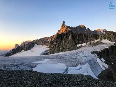 Salita al Dente del Gigante, Monte Bianco