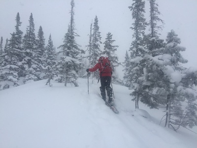 Sci alpinismo in Siberia in una valle magica