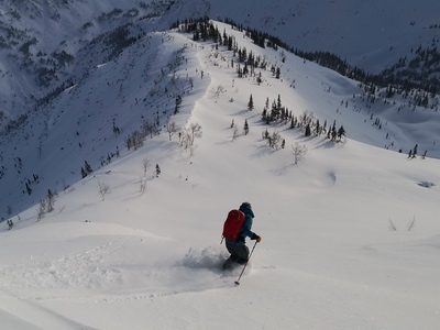 Sci alpinismo in Siberia in una valle magica