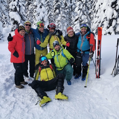 Sci alpinismo in Siberia in una valle magica