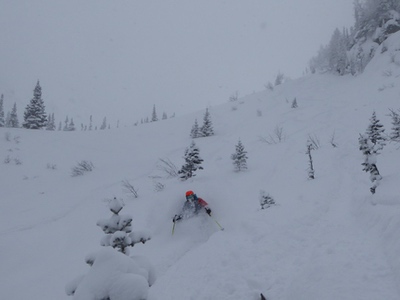 Sci alpinismo in Siberia in una valle magica