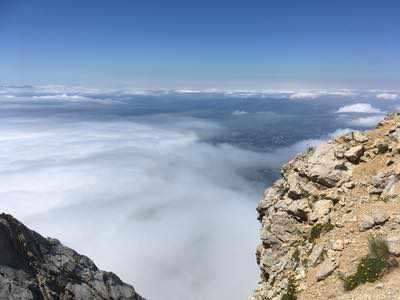 Salita al Monte Camicia sul massiccio del Gran Sasso