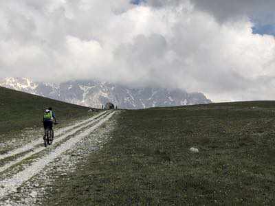 The wolf liar - un anello in bici tra i parchi d'Abruzzo