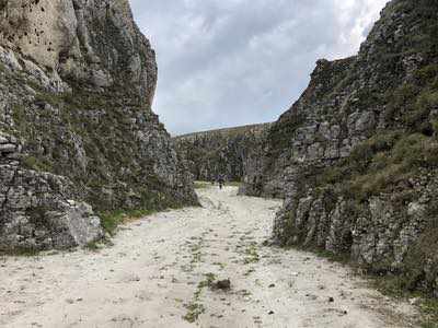 The wolf liar - un anello in bici tra i parchi d'Abruzzo