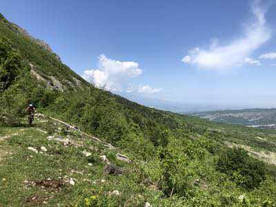 The wolf liar - un anello in bici tra i parchi d'Abruzzo