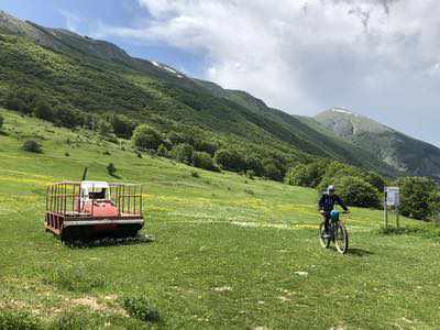 The wolf liar - un anello in bici tra i parchi d'Abruzzo