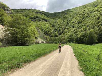 The wolf liar - un anello in bici tra i parchi d'Abruzzo