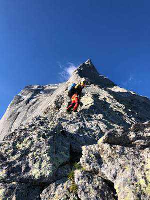 Due creste in sospeso, Biancograt al Bernina e Spigolo Nord al Badile