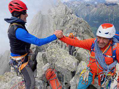 Due creste in sospeso, Biancograt al Bernina e Spigolo Nord al Badile