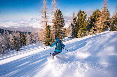 Monti Altai, alla ricerca della polvere nel grande freddo siberiano