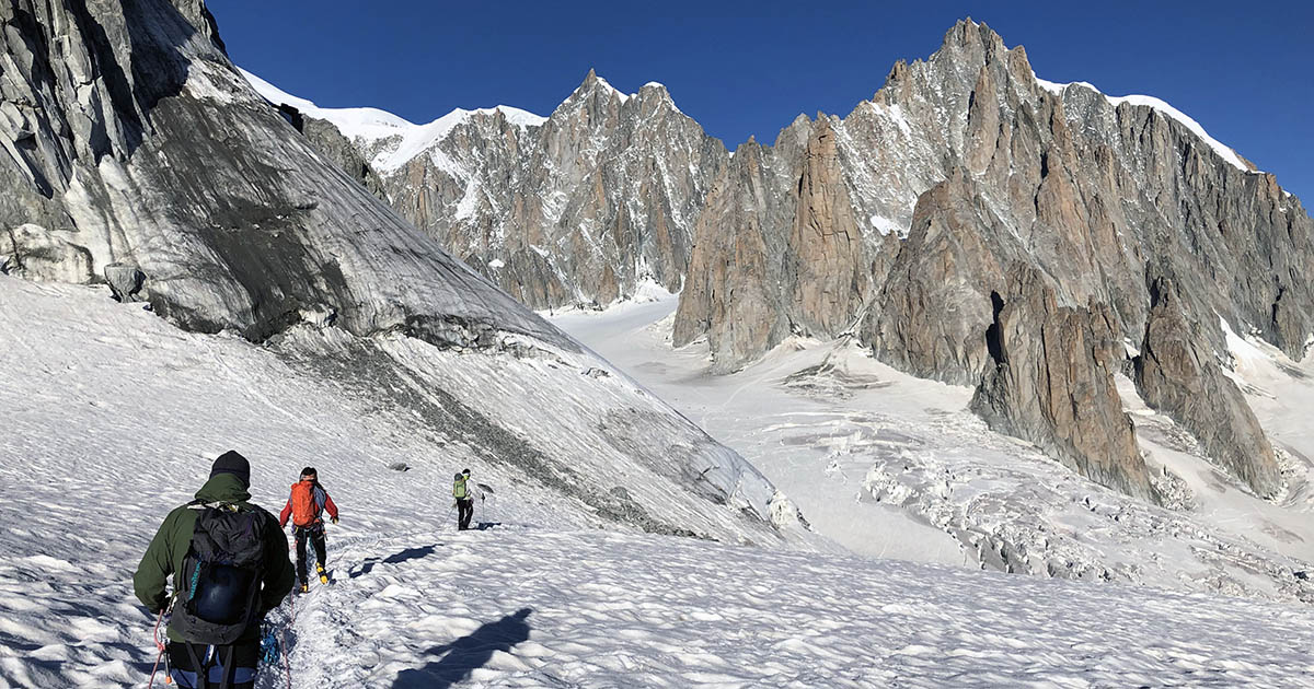 Il racconto delle giornate trascorse sul massiccio del Monte Bianco a scalare con Marco, Domenico, Giuseppe e altri amici abruzzesi