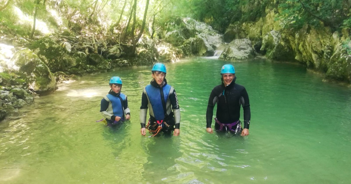 La forra del Rio Ricetto, ovvero il fosso di Riancoli, uno dei canyon più divertenti a metà strada tra l’Abruzzo e il Lazio