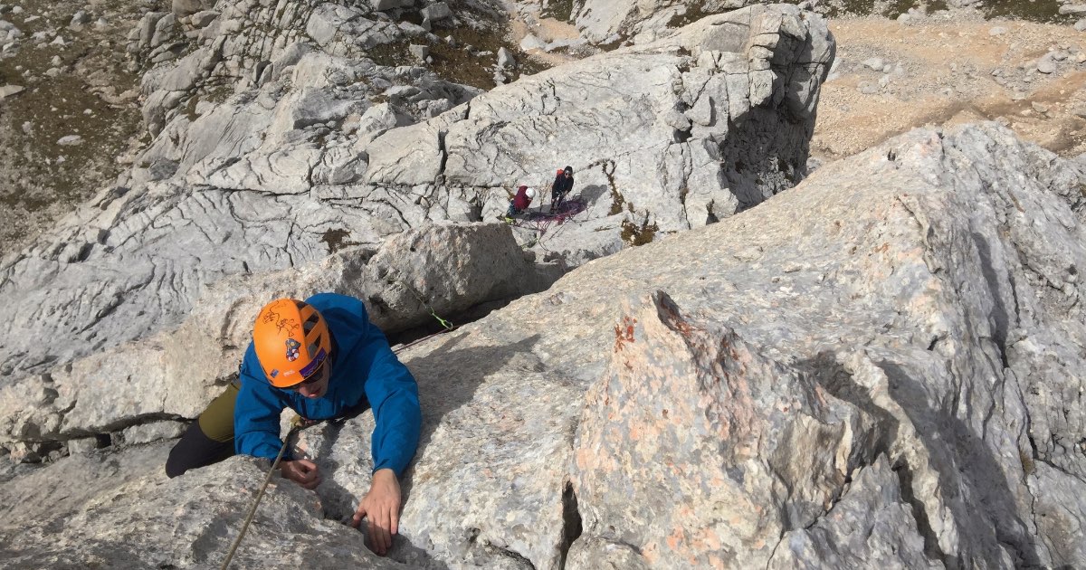 Sono sempre di più i nostri amici che da Roma e dal Lazio frequentano i nostri corsi di Alpinismo su Roccia al Gran Sasso.